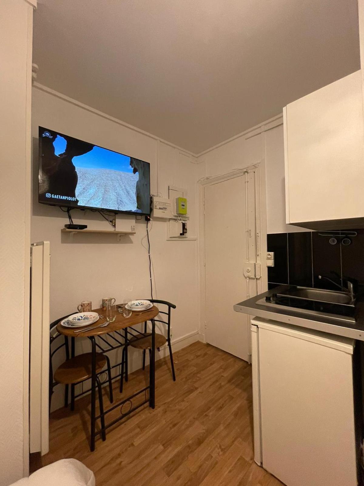 Dame De Fer Apartment Paris Exterior photo